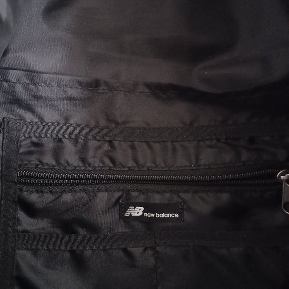 NEW BALANCE BACKPACK - Picture 3 of 3